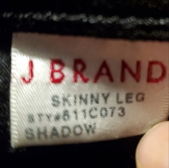 J.Brand skinny leg geans in black shadow - Picture 7 of 11